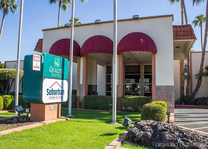 Hotel Ramada By Wyndham Near Asu