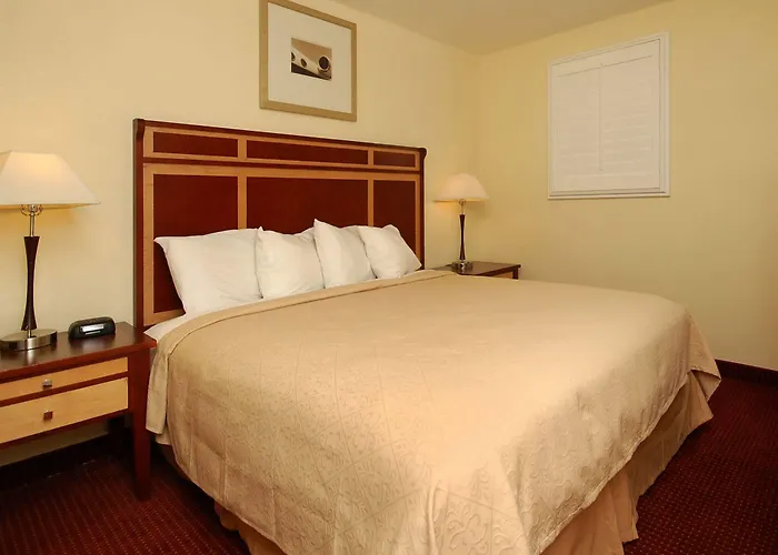 Ramada By Wyndham Near Asu Tempe