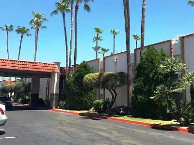 Ramada By Wyndham Near Asu 3* Tempe